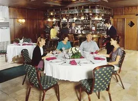 ****  Hunguest Hotel Flora Eger Hongarije