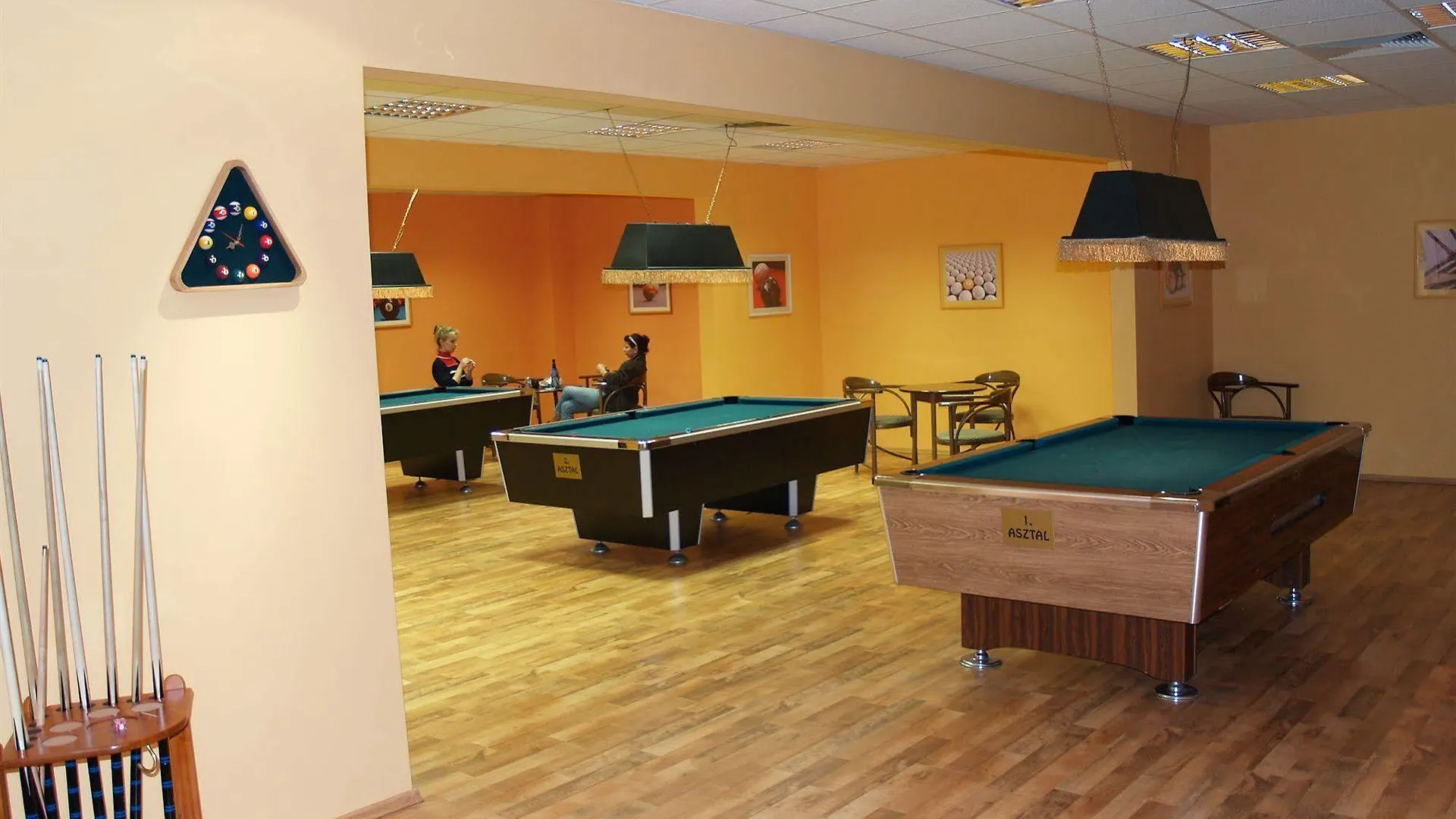 Hunguest Hotel Flora Eger