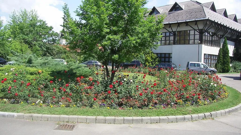 Hunguest Hotel Flora Eger